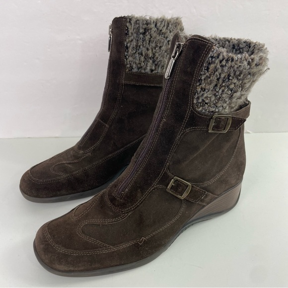 Aquatalia Brown‎ Suede Winter Boots - Picture 4 of 15